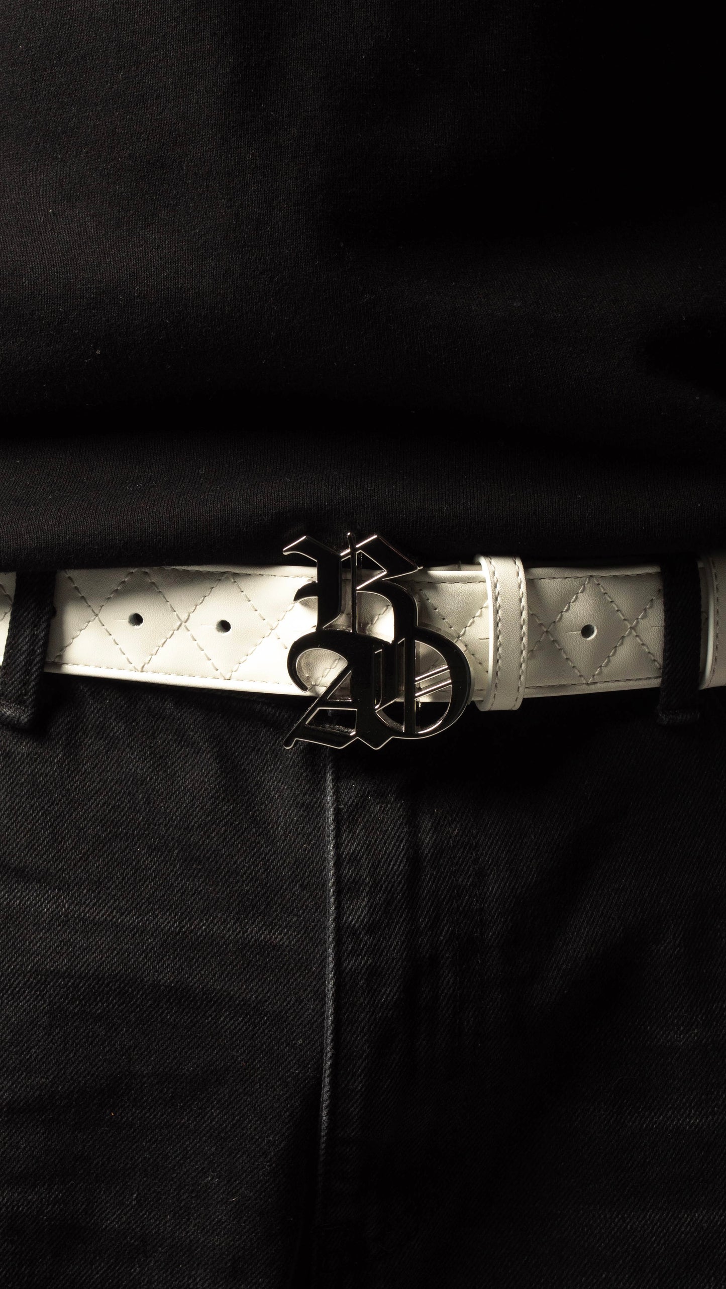 Dual Tone Signature Belt – Black / White